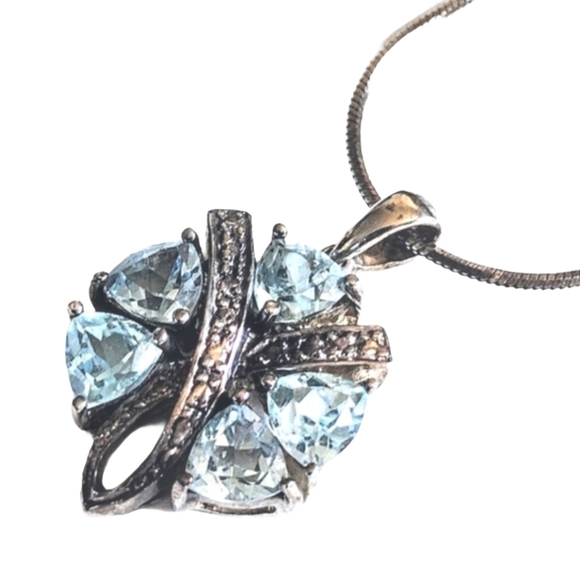 💎 Vintage Authentic Sterling Silver Trillion Cut Blue Sapphire Pendant Necklace